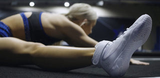 cheerleader stretching