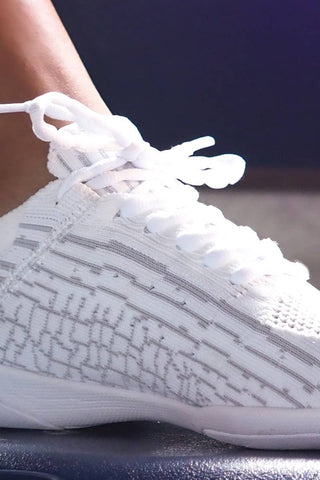 Rebel Shoelaces in White