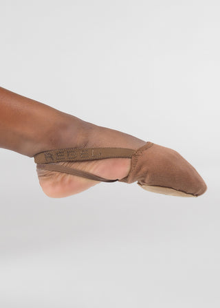 Rebel Rotaré™ Cocoa Canvas Turn Shoe