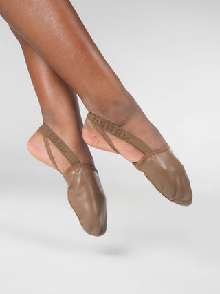 Rebel Rotaré™ Cocoa Leather Turn Shoe