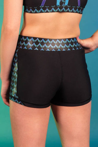 Mid Rise Compression Short in Magic Spell