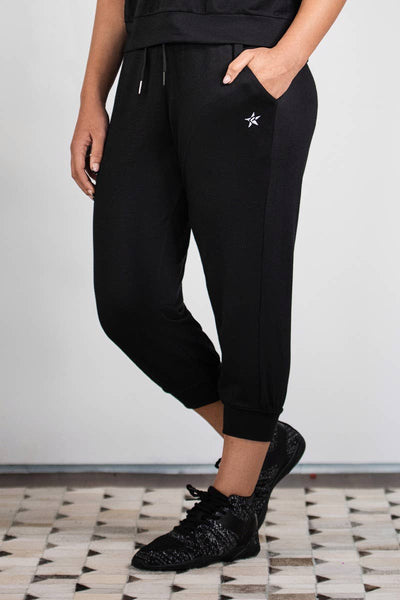 Relax Jogger in Black – Rebel Athletic